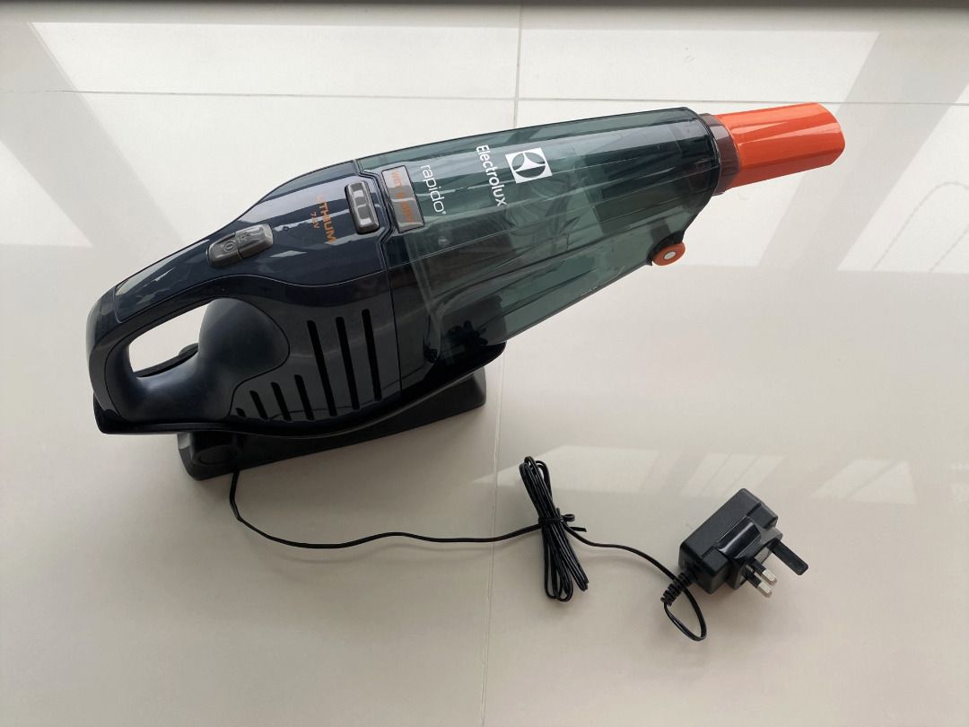 Electrolux Rapido Lithium Wet & Dry Cordless Vacuum Cleaner, TV & Home