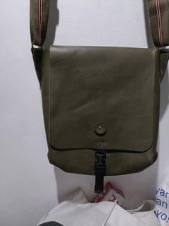 Fino authentic premium all leather sling /body bag