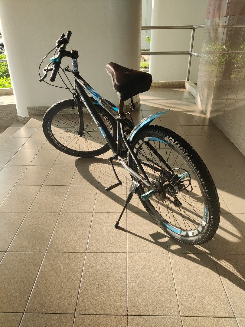 Gear cycle new tyres throwaway price, Sports Equipment, Bicycles