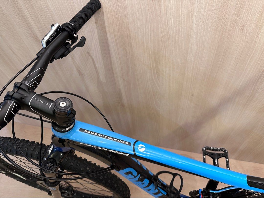 Price dropped Giant Anthem 2 27.5 XC Mountain Bike