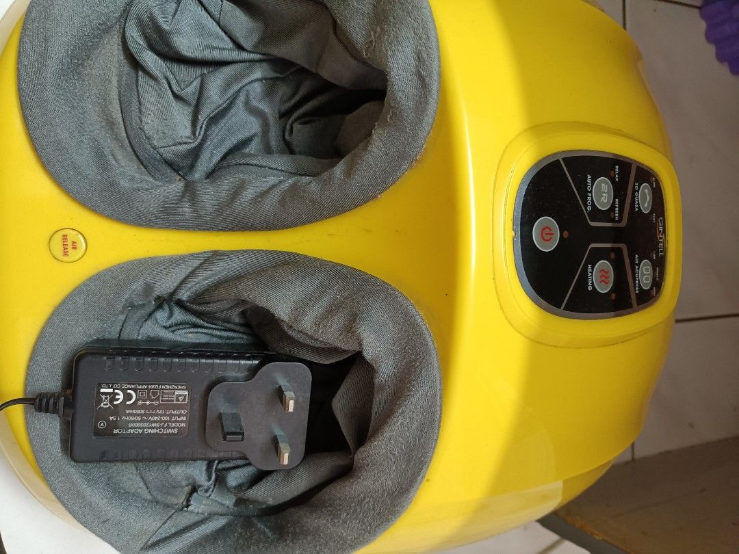 GINTELL GBETTLE FOOT MASSAGE MACHINE, TV & Home Appliances, Other Home