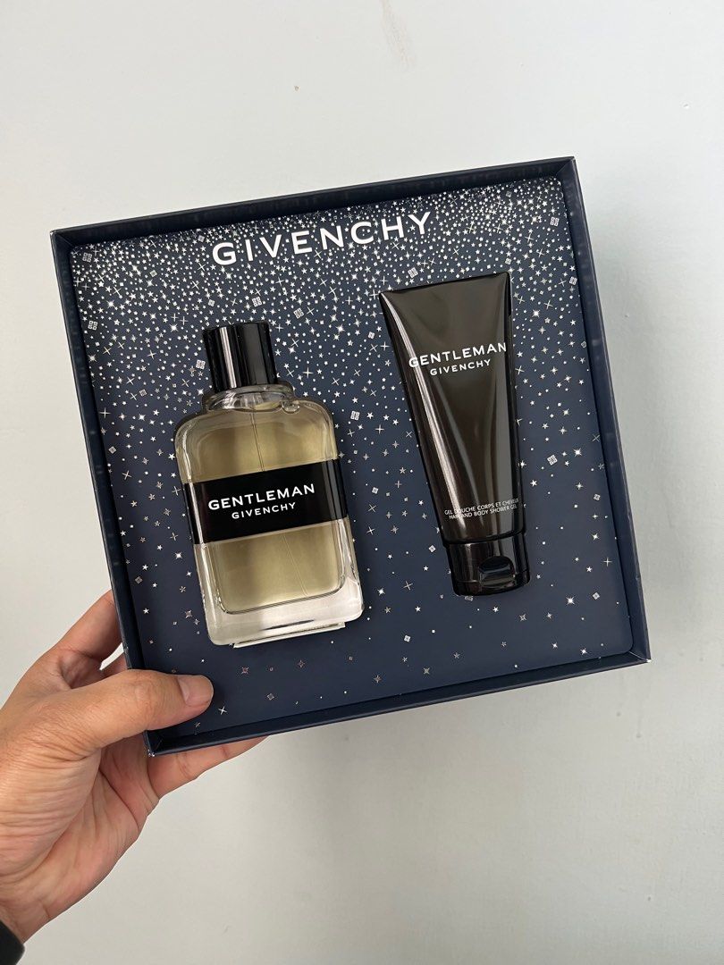 Givenchy store shower gel