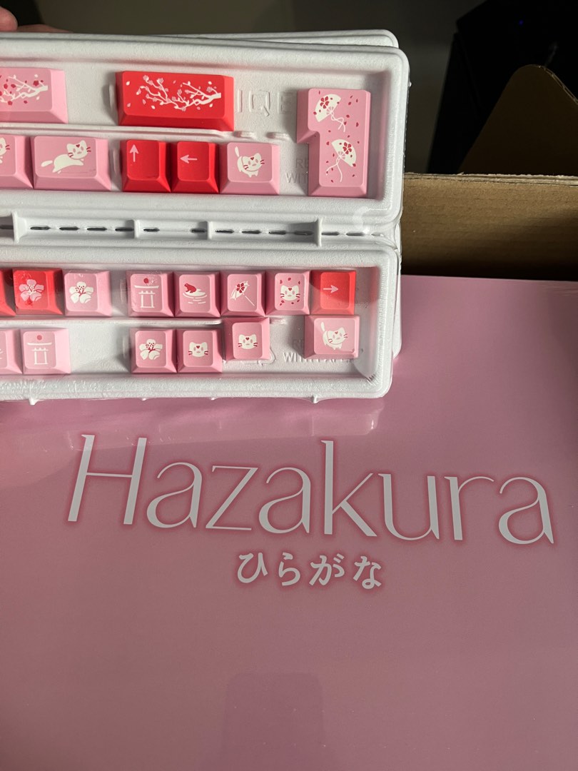 GMK Hazakura Hiragana + Novelties, Computers & Tech, Parts