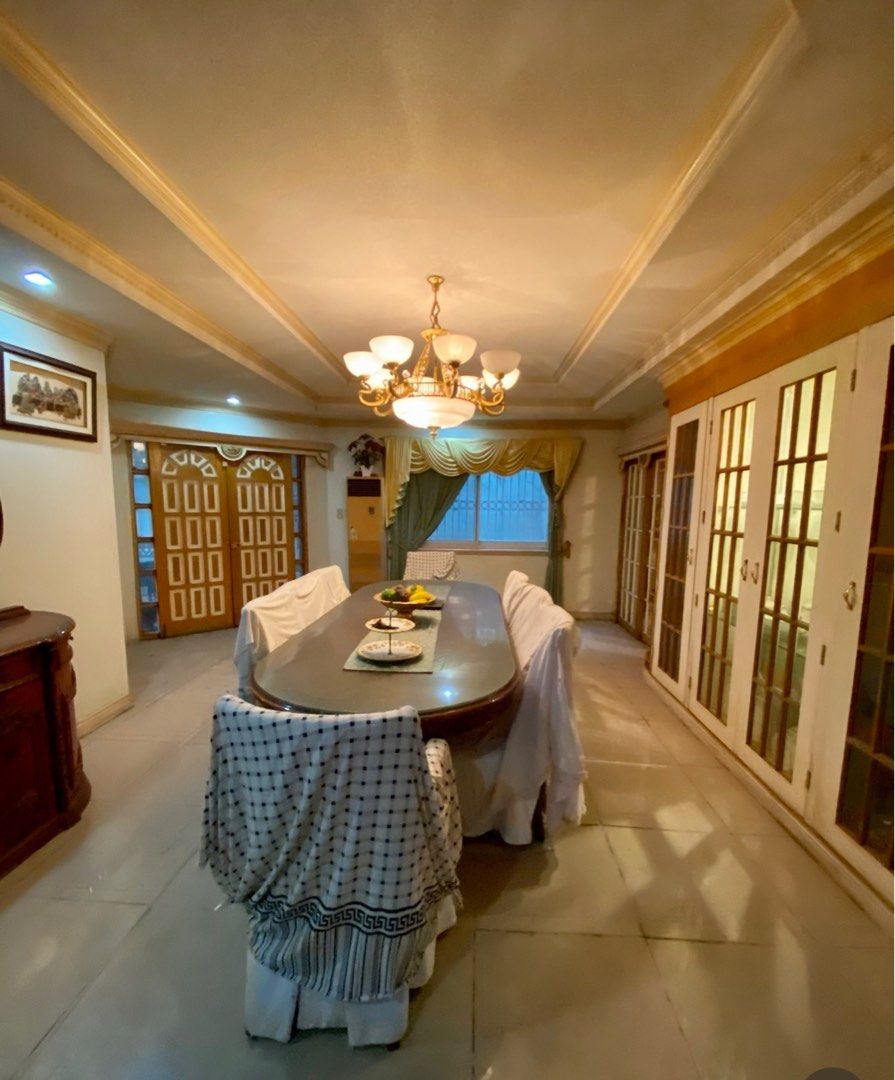 House for sale Corinthian Garden near Greenmeadows Valle Verde