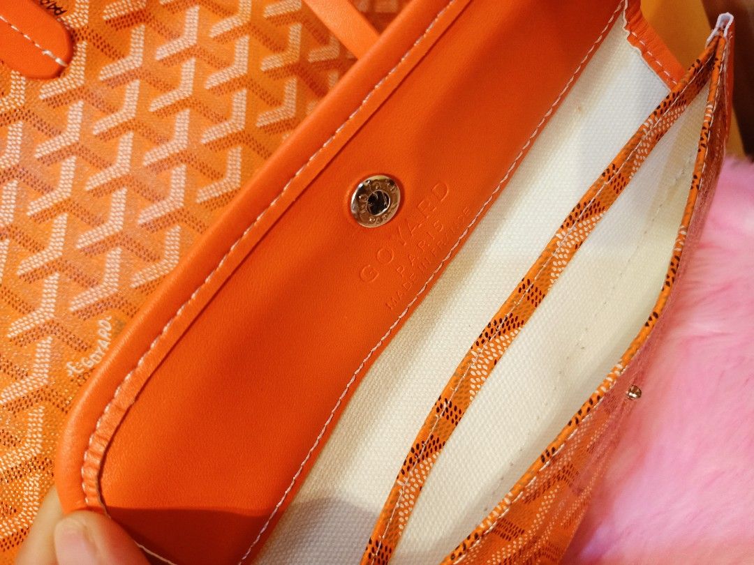 Japan Preloved Goyard (Category: Luxury Bags & Wallets) located in Cebu City. Submitted by day.98 (Listing ID 1234066869, Image 3). Description: selected from japan surplus genuine leather meduim size no flaws coded.