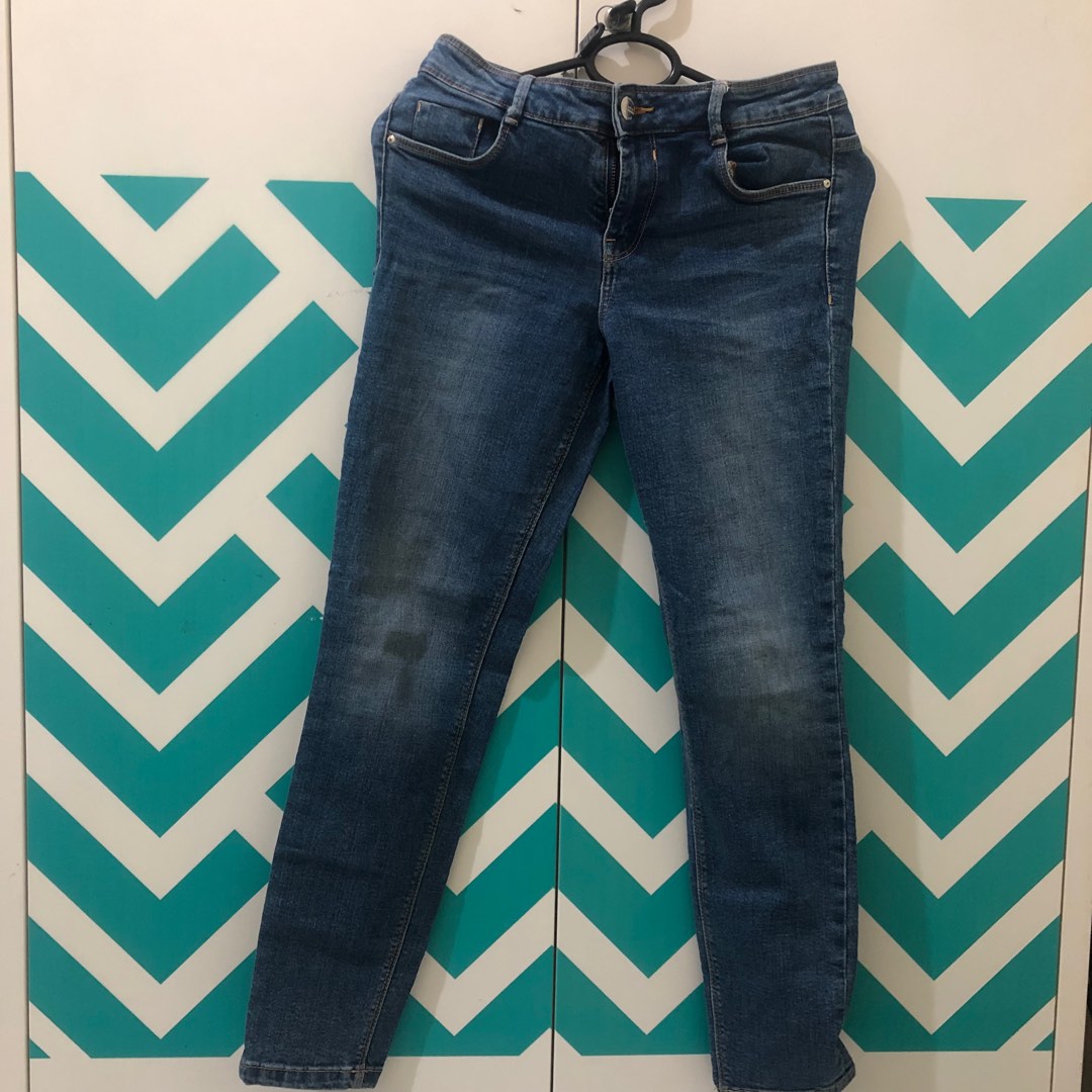 Jeans zara on Carousell
