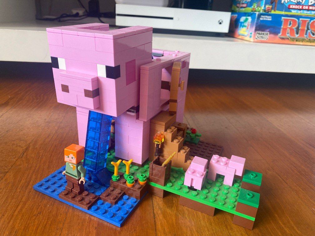 Minecraft the hotsell pig house