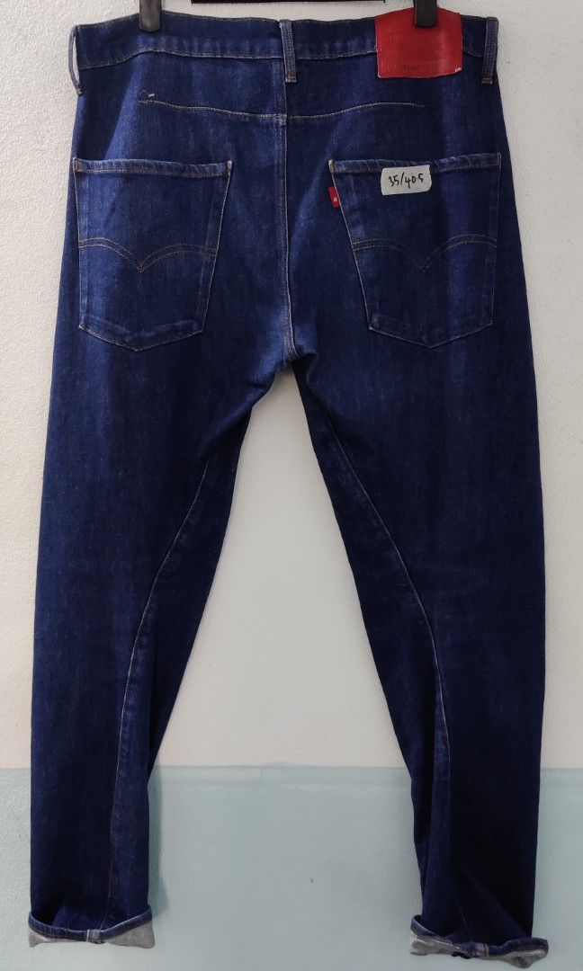 Levi's lej 502 store