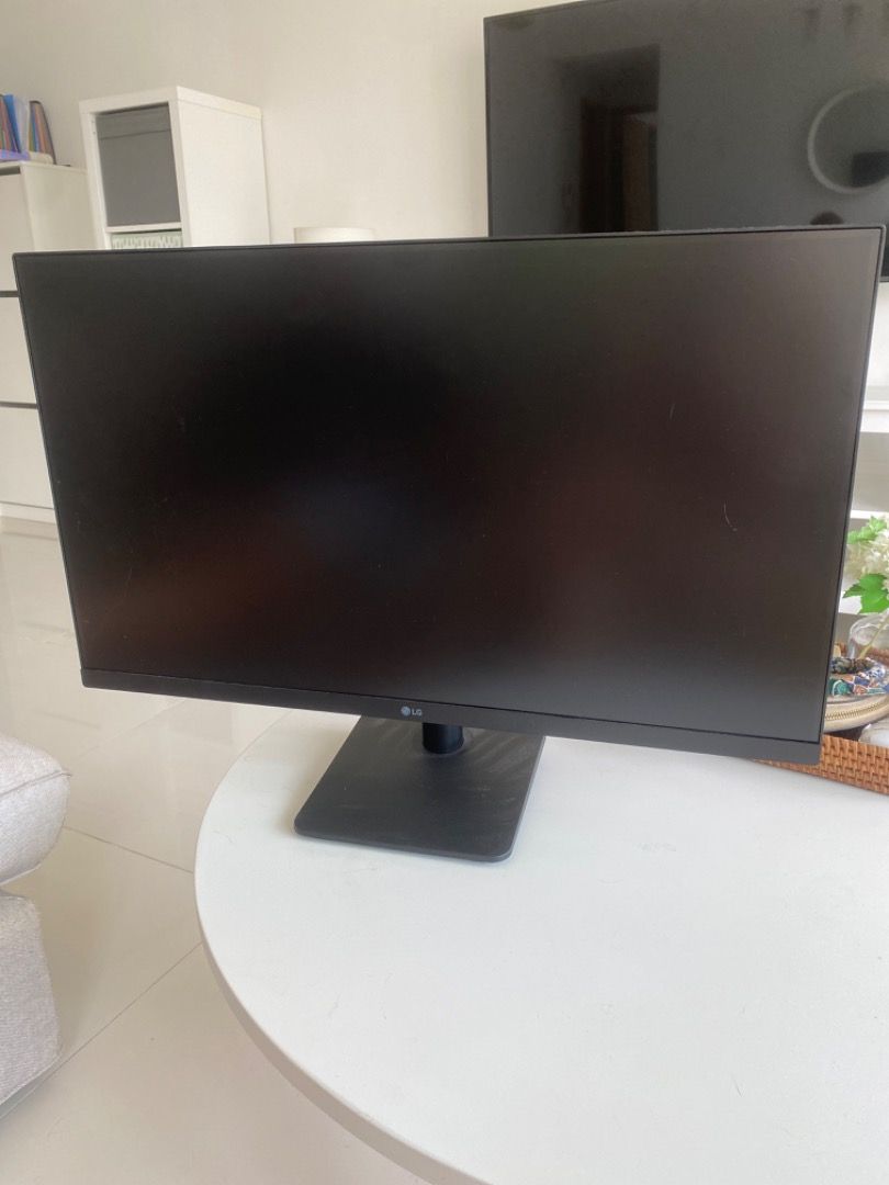 Lg computer monitor screen, Computers & Tech, Desktops on Carousell