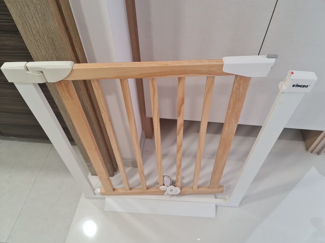 Natural Wood Wooden Baby Safety Gate with Ramp, Babies & Kids, Baby ...