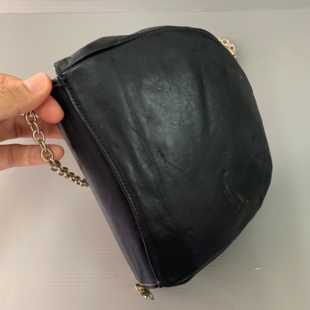 Shoulder Bag Louis Feraud ( Paris), Women's Fashion, Bags & Wallets,  Shoulder Bags on Carousell