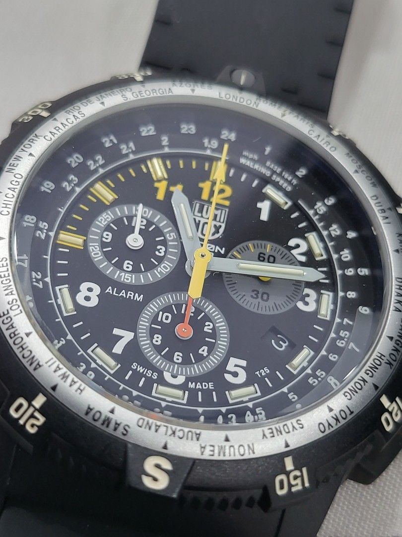 Luminox Recon 8840 Like new