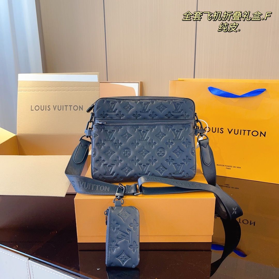 LV messenger bag (men's), Luxury, Bags & Wallets on Carousell