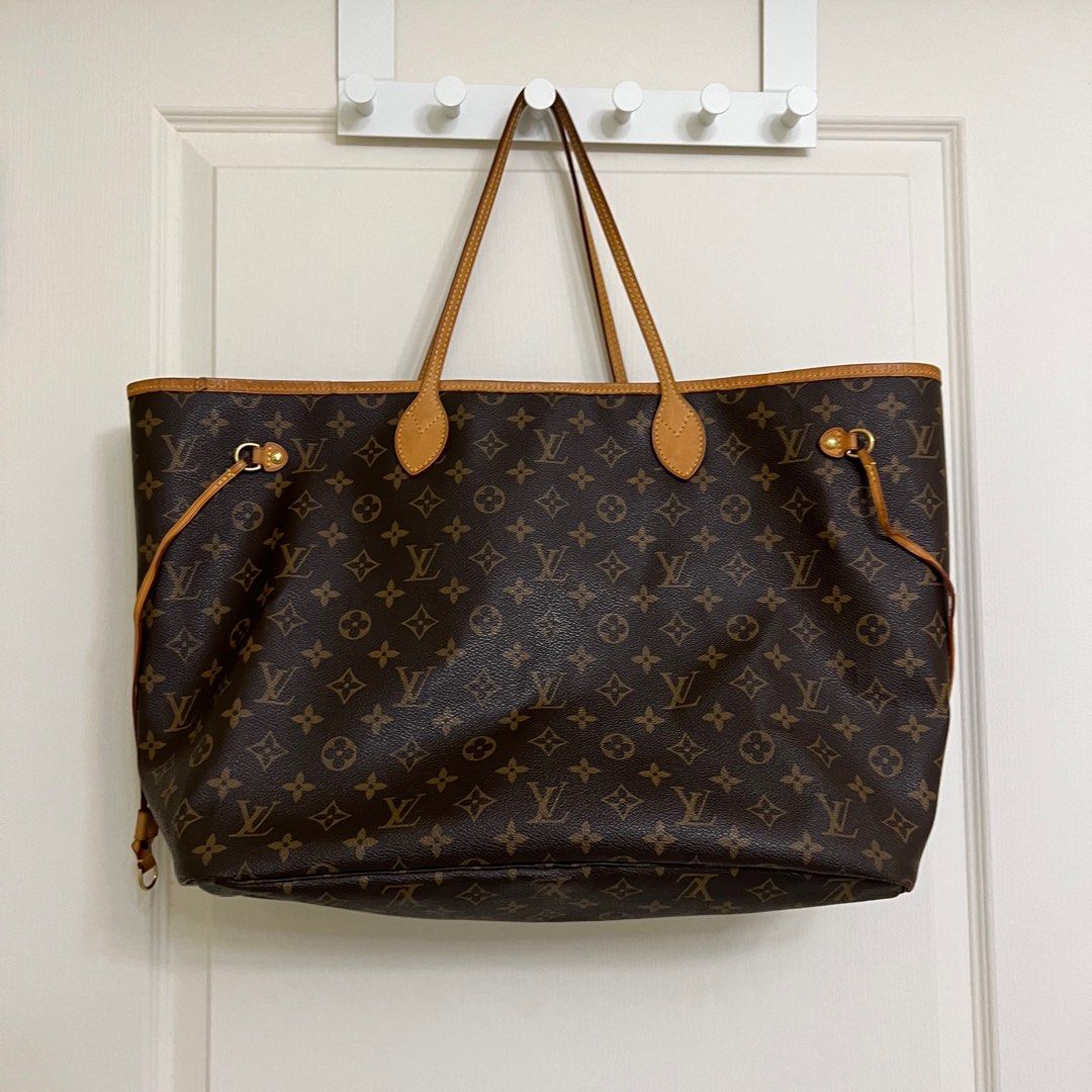 LV Neverful Damier Ebene Pouch, Luxury, Bags & Wallets on Carousell
