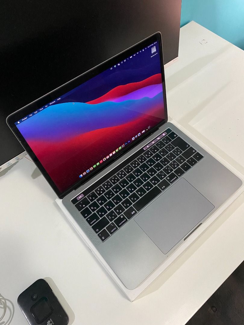 Macbook Pro 2019 Touch Bar 13