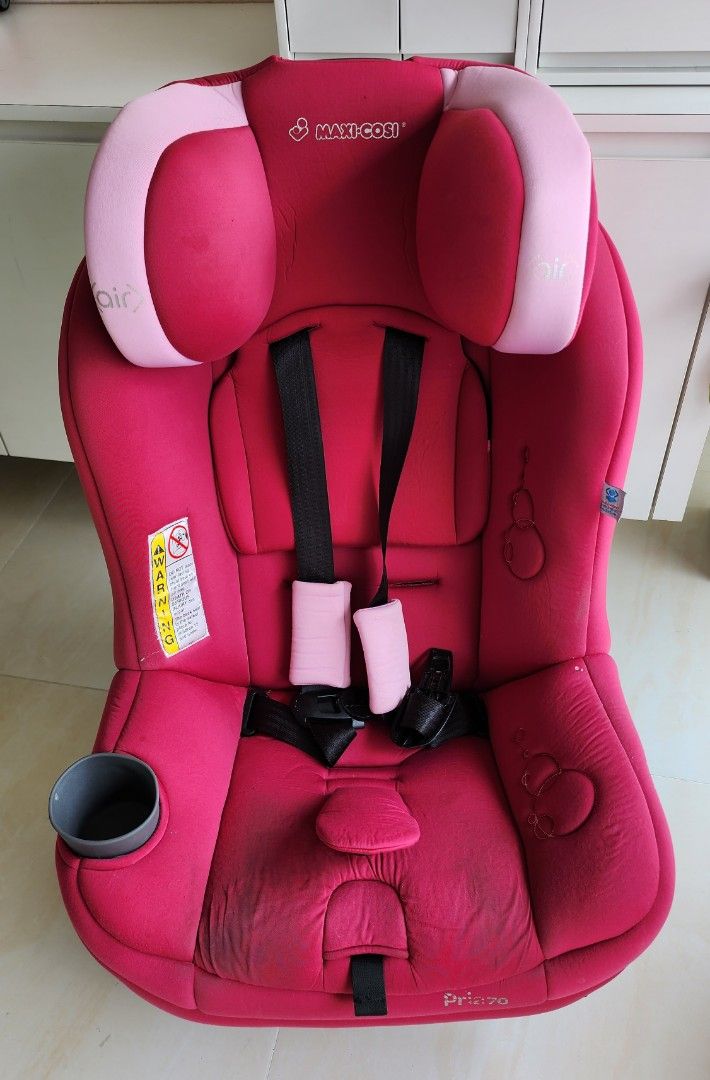 Maxi Cosi Car Seat (Reserved), Babies & Kids, Going Out, Car Seats on