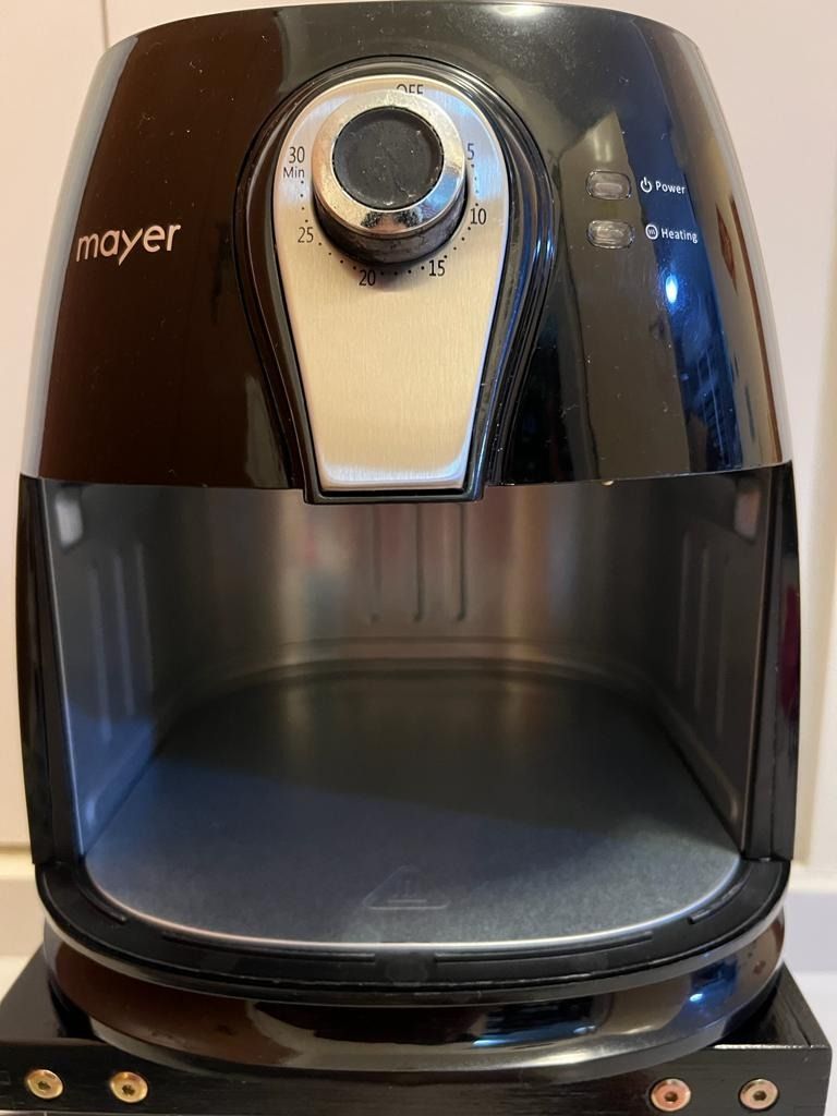 MAYER AIR FRYER (Model MMAF88BS), TV & Home Appliances, Kitchen
