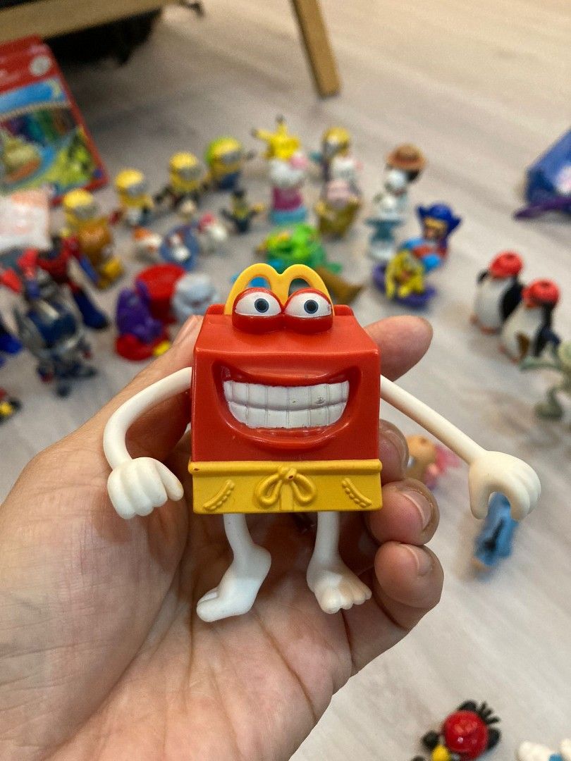 Toys under sale $2