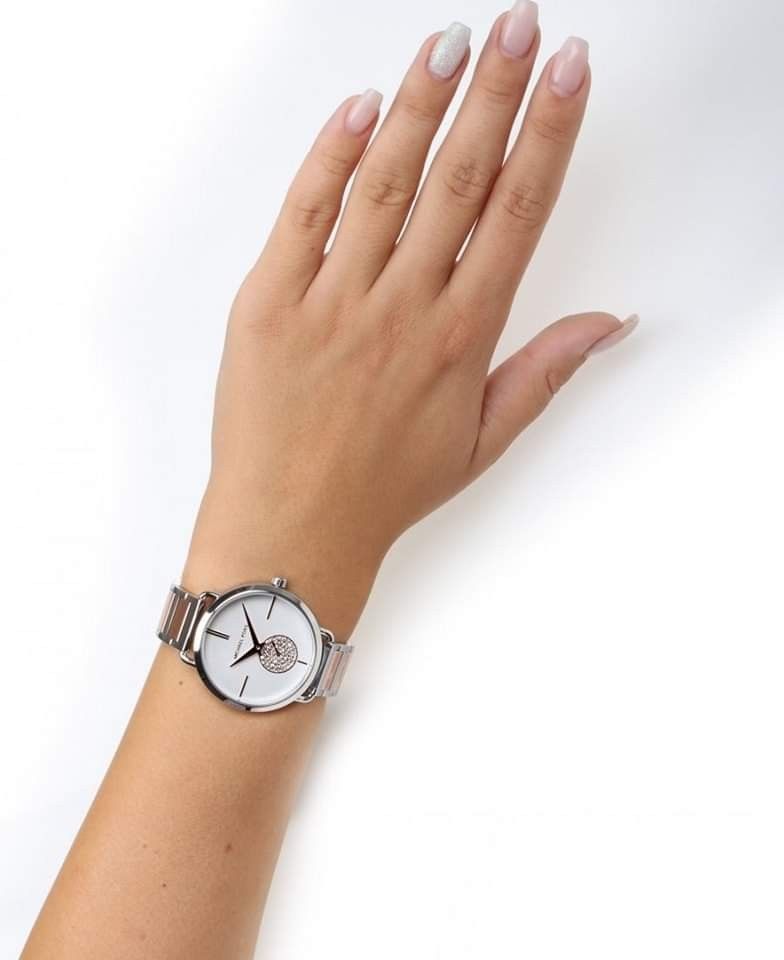 MICHAEL KORS watch station box Women s Fashion