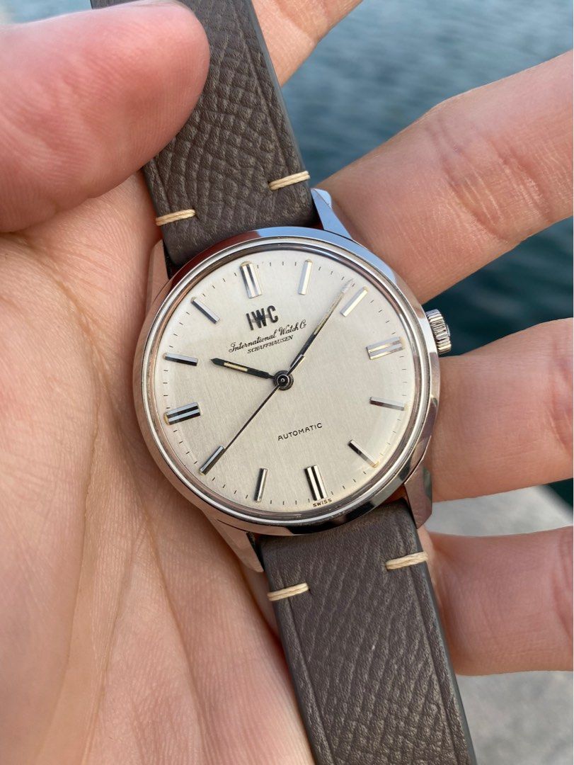 Minty IWC Ref. 810A No Date Cal. 854 Hacking Seconds Automatic