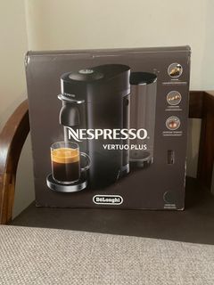 Nespresso Vertuo Plus Delonghi