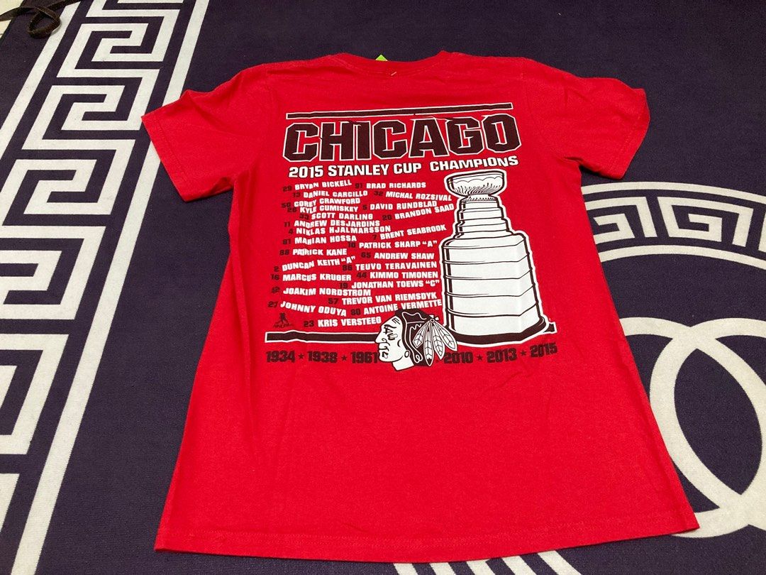 Reebok 2013 Stanley Cup Champion Chicago Blackhawks Tee Shirt