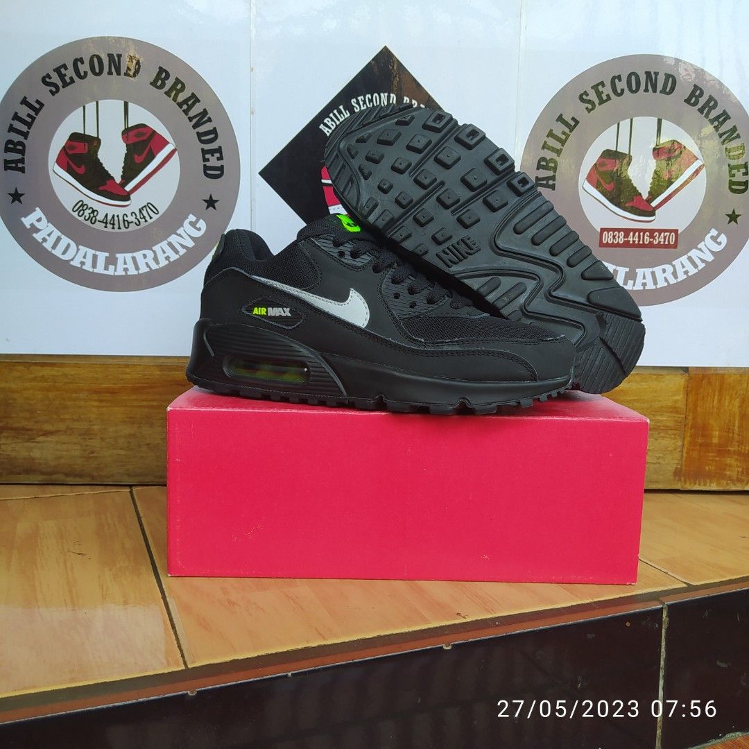 Nike Air Max 90 Black Volt Light Smoke Grey Fesyen Wanita Sepatu