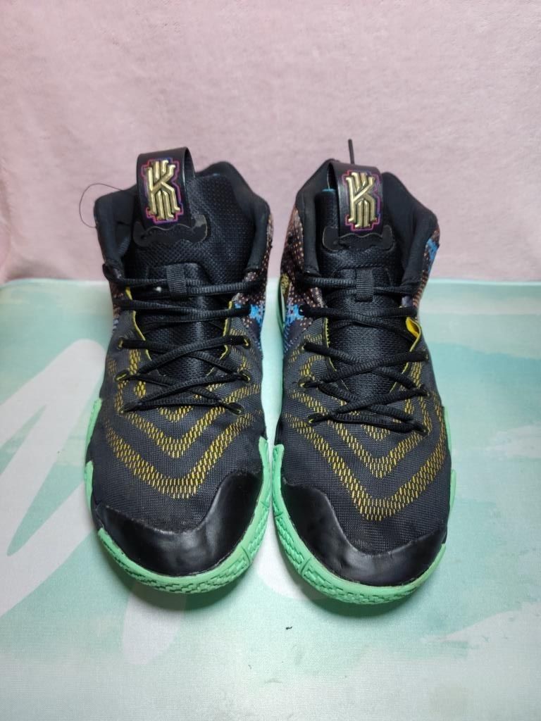 Kyrie 4 black best sale sonic yellow purple venom