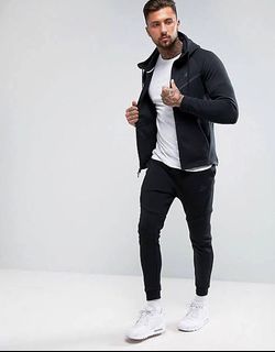 Nike Techflee Over All (Available XL Pair)