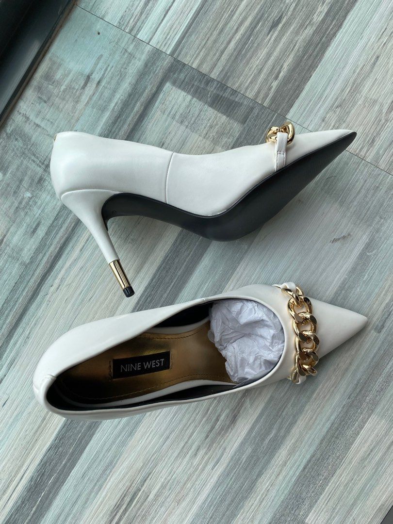 Nine west store whistles pump