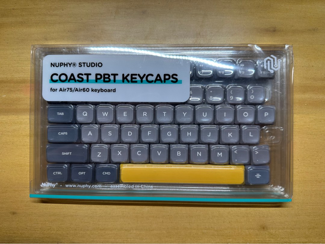 贅沢屋の NuPhy Air75(赤軸)+Coast PBT Keycaps | eduardotrassierra.es