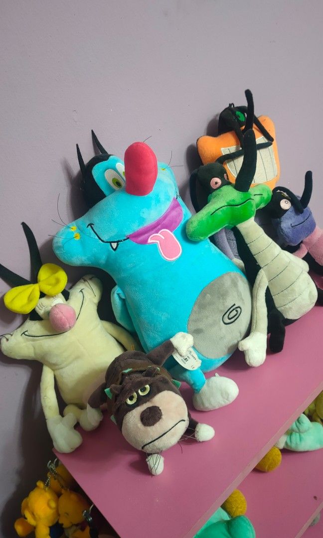 Oggy and the 2025 cockroaches plush