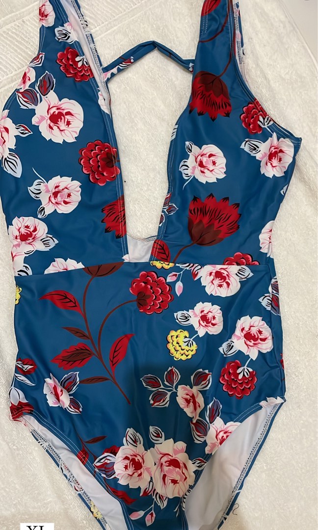 One piece swimsuit (XL), Women's Fashion, Swimwear, Bikinis & Swimsuits