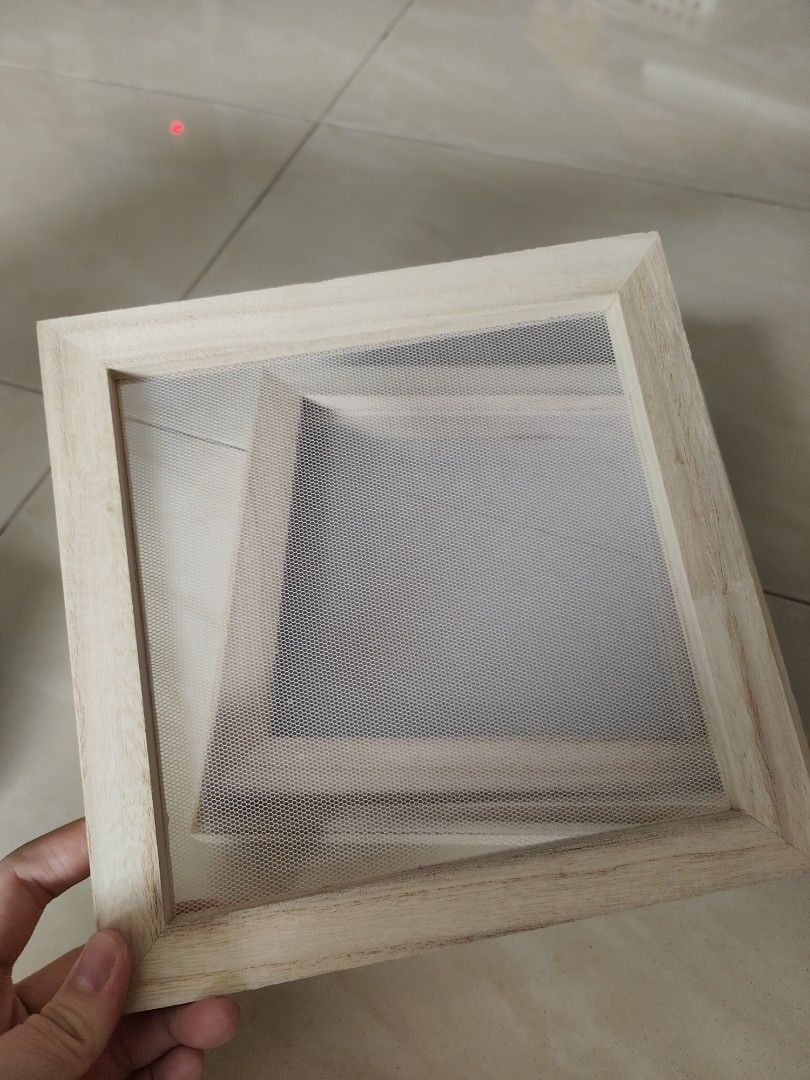 Paper making frame, Hobbies & Toys, Stationery & Craft, Craft Supplies