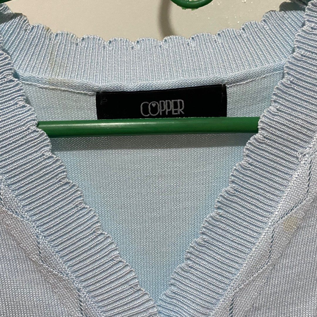Pastel Blue Daisies Cami Crop Top (Category: Blouses) located in Malolos. Submitted by priothv (Listing ID 1234172258, Image 2). Description: PLS READ ‼️ NO LOWBALLING ‼️ LAST PRICE POSTED size: xs-s loc: malolos, bulacan mop: gcash, bpi mod: j&t, shopee checkout.