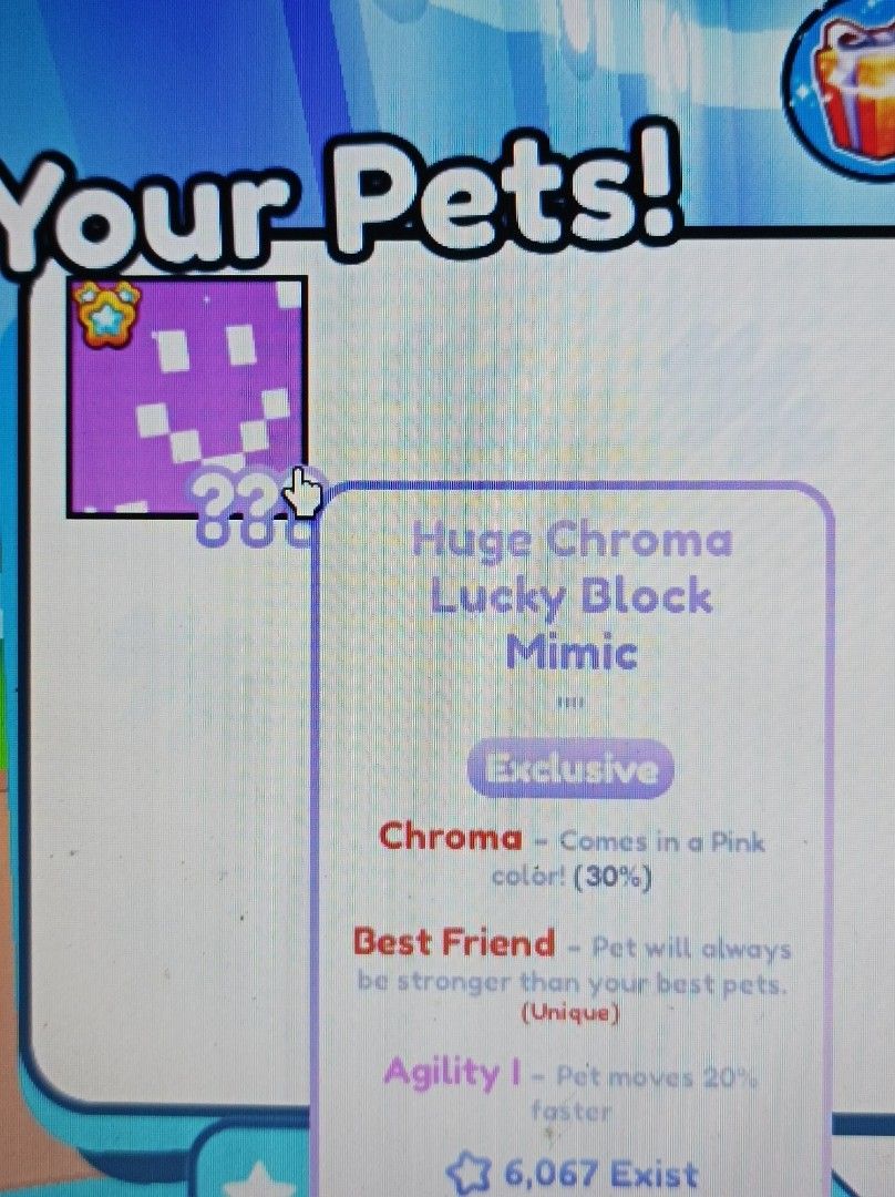 Pet Simulator X Huge Chroma Lucky Block Mimic (Pink)!, Video Gaming