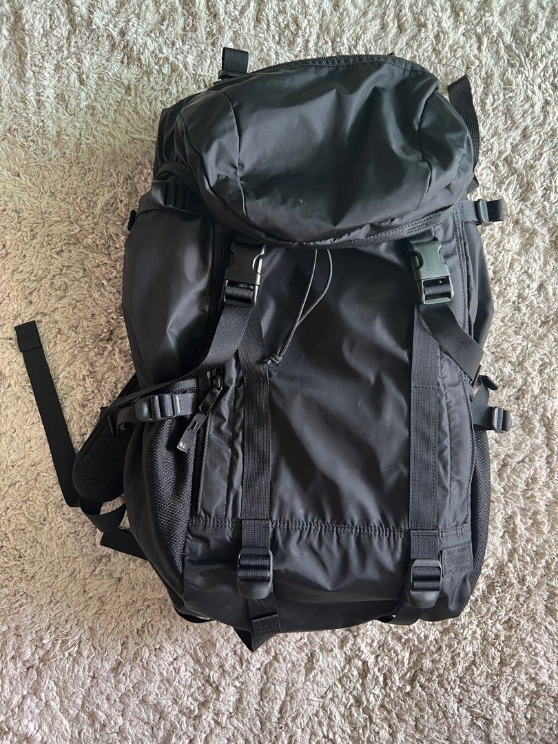 Black beauty store rucksack