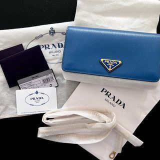 Prada wallet on chain