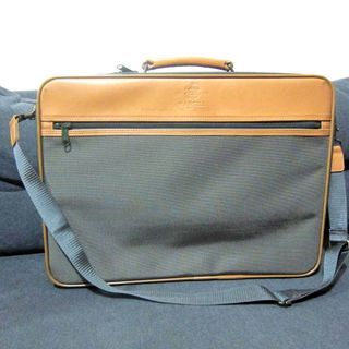 SALE PreOwned VINTAGE MARTELL green luggage travel bag