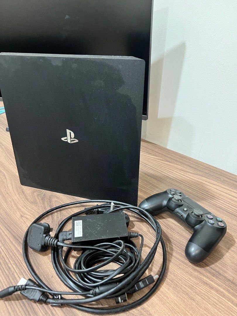 Sony Ps4 Pro 1 Tb with 20 games free
