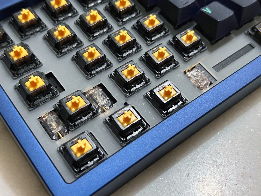 QK65 Blue / Gold fully built custom mechanical keyboard