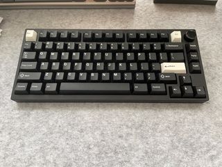 （分類：）位於 。 由 eyerack 提交（商品編號 1234121719，圖片 1）。簡介： 。