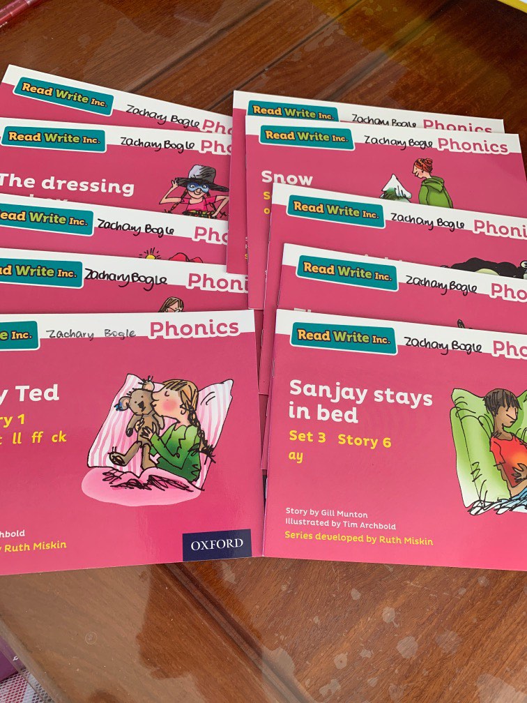 Read write inc pink level with practice book, 興趣及遊戲, 書本 & 文具, 小說 & 故事書