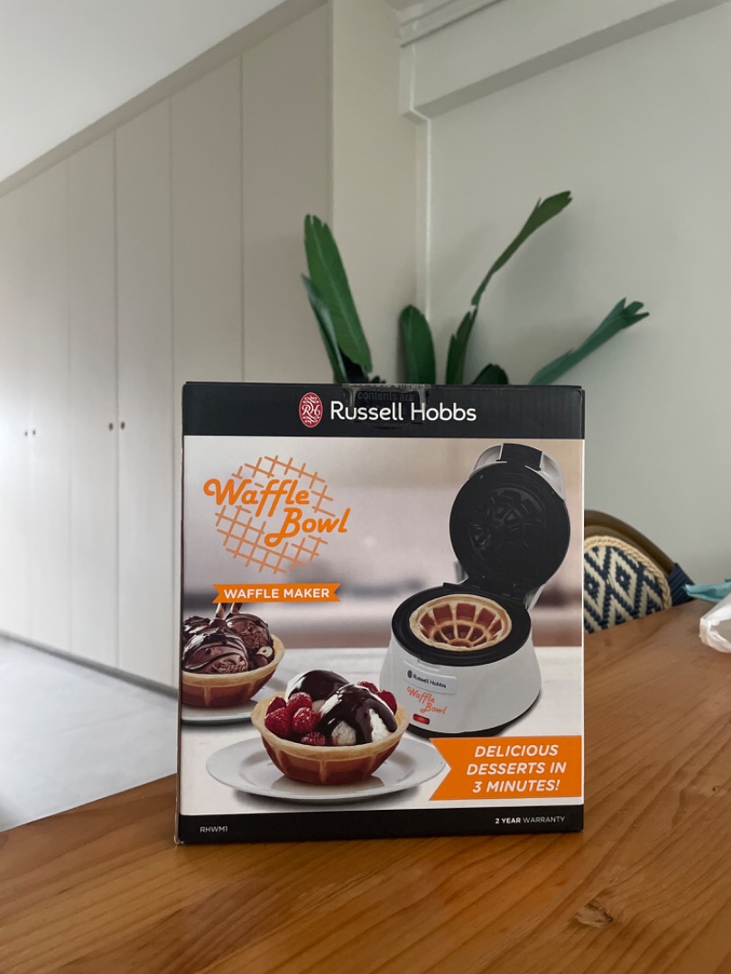 RUSSELL HOBBS WAFFLE BOWL BRAND NEW, Furniture & Home Living