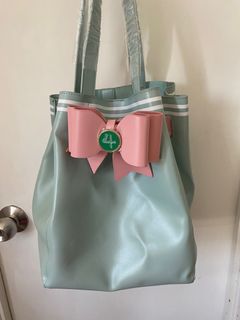 （分類：）位於 。 由 come___buy 提交（商品編號 1234151696，圖片 1）。簡介： 。
