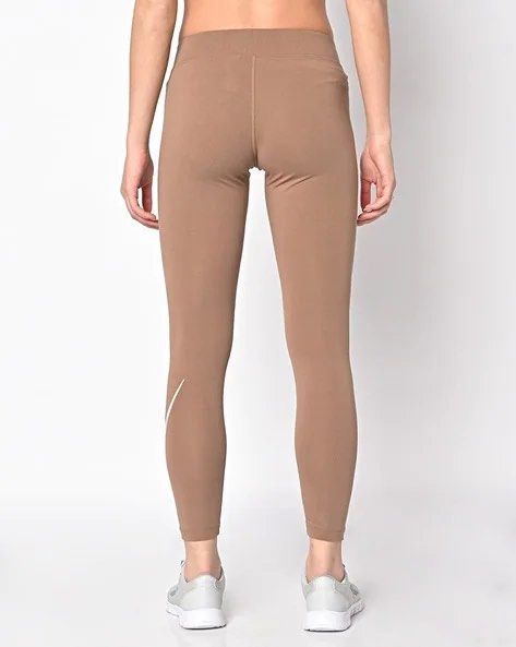 SALE NIKE LEGGING SIZE S ONLY 20 Women s Fashion Activewear on Carousell