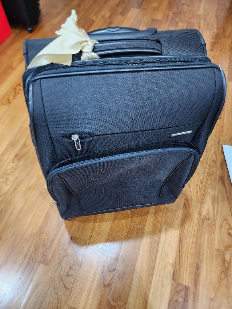 Samsonite Check in, Hobbies & Toys, Travel, Luggage on Carousell