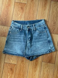 (Category: ) located in . Submitted by findsforless. (Listing ID 1234070308, Image 1). Description: .