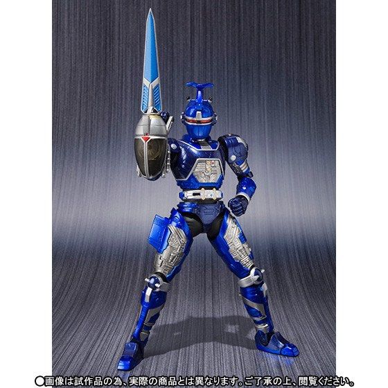 SHF SHFiguarts Blue Beet Beetle Fighter Figure, Hobbies & Toys