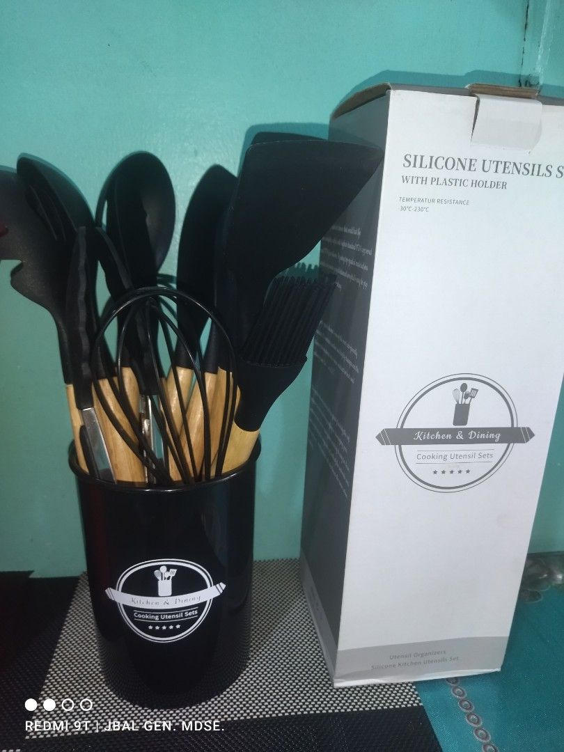 SILICONE KITCHEN UTENSILS SET on Carousell